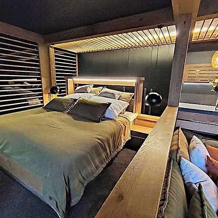 Hotel Mary Lou, Ovruc 4*